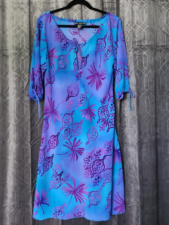 Mlle Gabrielle Dresses & Skirts - Mlle Gabrielle Blue & Purple Floral Shift Dress